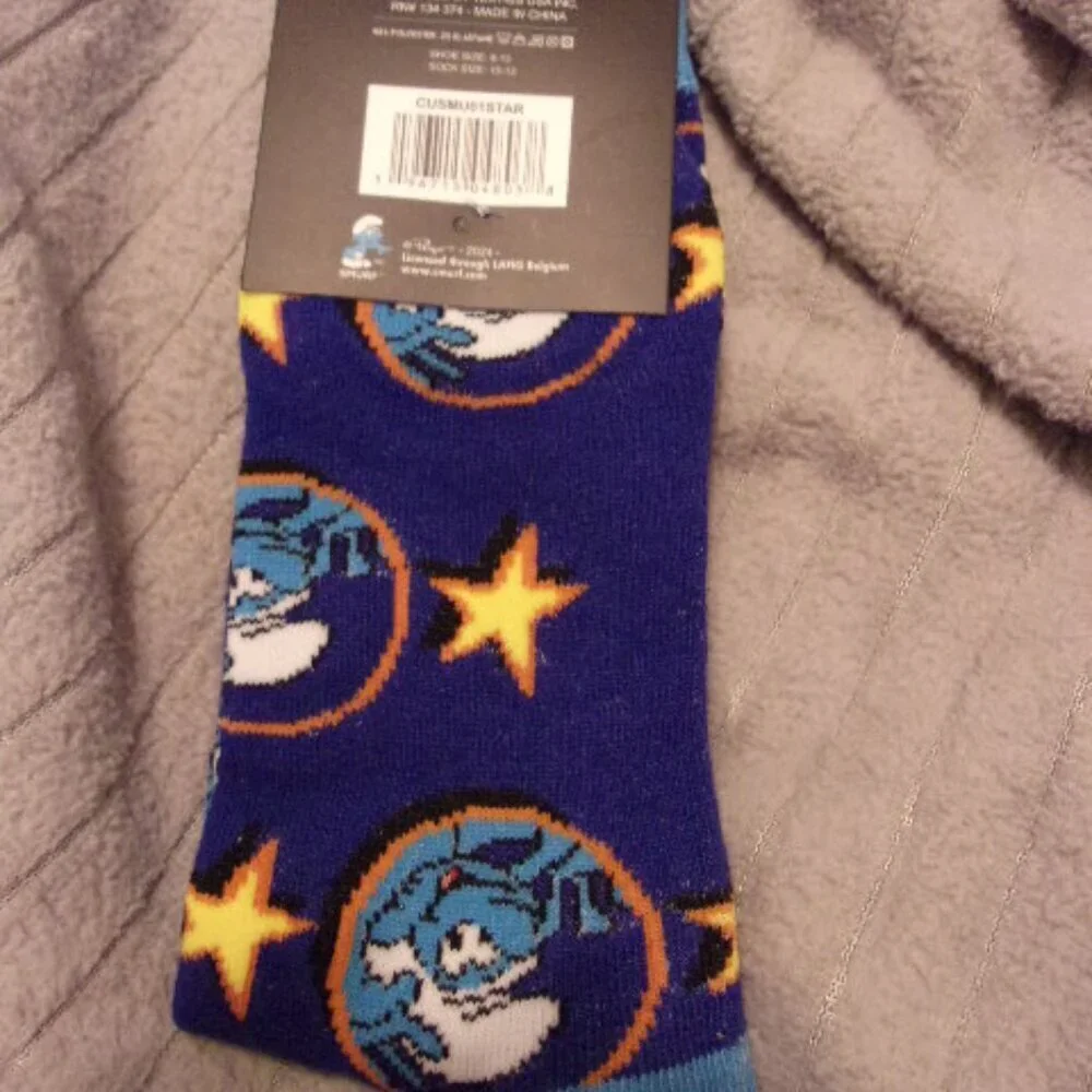 The Smurfs Smurf Crew Socks Adult shoe size 6 to 13 New